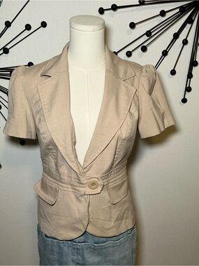 XOXO Beige Short Sleeve Blazer Jacket Puff Sleeve Fitted Waist Size M